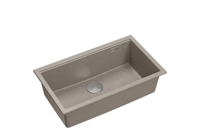 Szürkés barna  / Acél színű kiegészítők